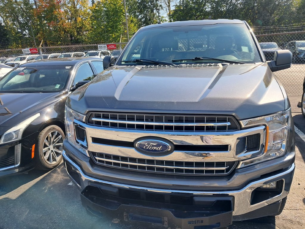 Used 2018 Ford F150 XLT w/ Equipment Group 302A Luxury AWD/4WD image 2
