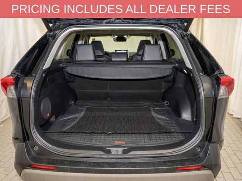 Used 2022 Toyota RAV4 Limited AWD/4WD image 5