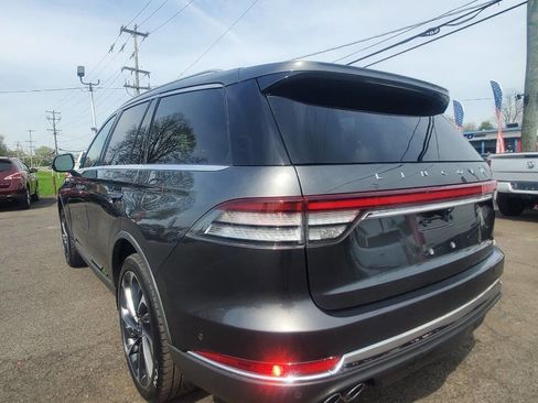 Used 2020 Lincoln Aviator Reserve w/ Equipment Group 202A image 3