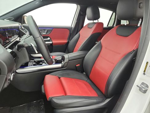 Used 2023 Mercedes-Benz GLA 250 image 13