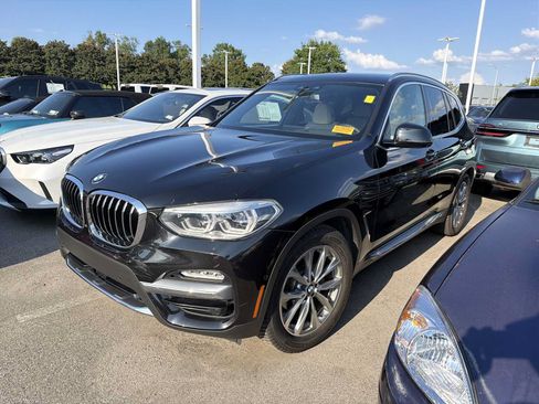 Used 2019 BMW X3 xDrive30i w/ Executive Package AWD/4WD image 3