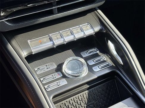 New 2025 Lincoln Nautilus Premier w/ Jet Appearance Package image 29