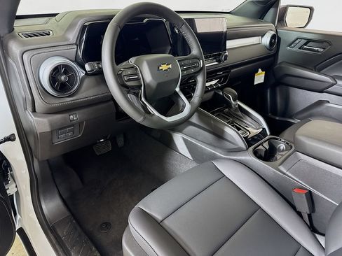 New 2026 Chevrolet Colorado LT w/ LT Convenience Package RWD image 5