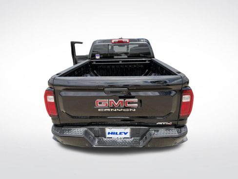 Used 2024 GMC Canyon AT4 w/ AT4 Premium Package AWD/4WD image 13