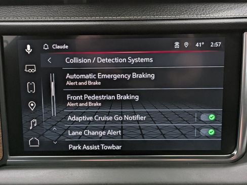 Used 2024 GMC Yukon Denali Ultimate image 11