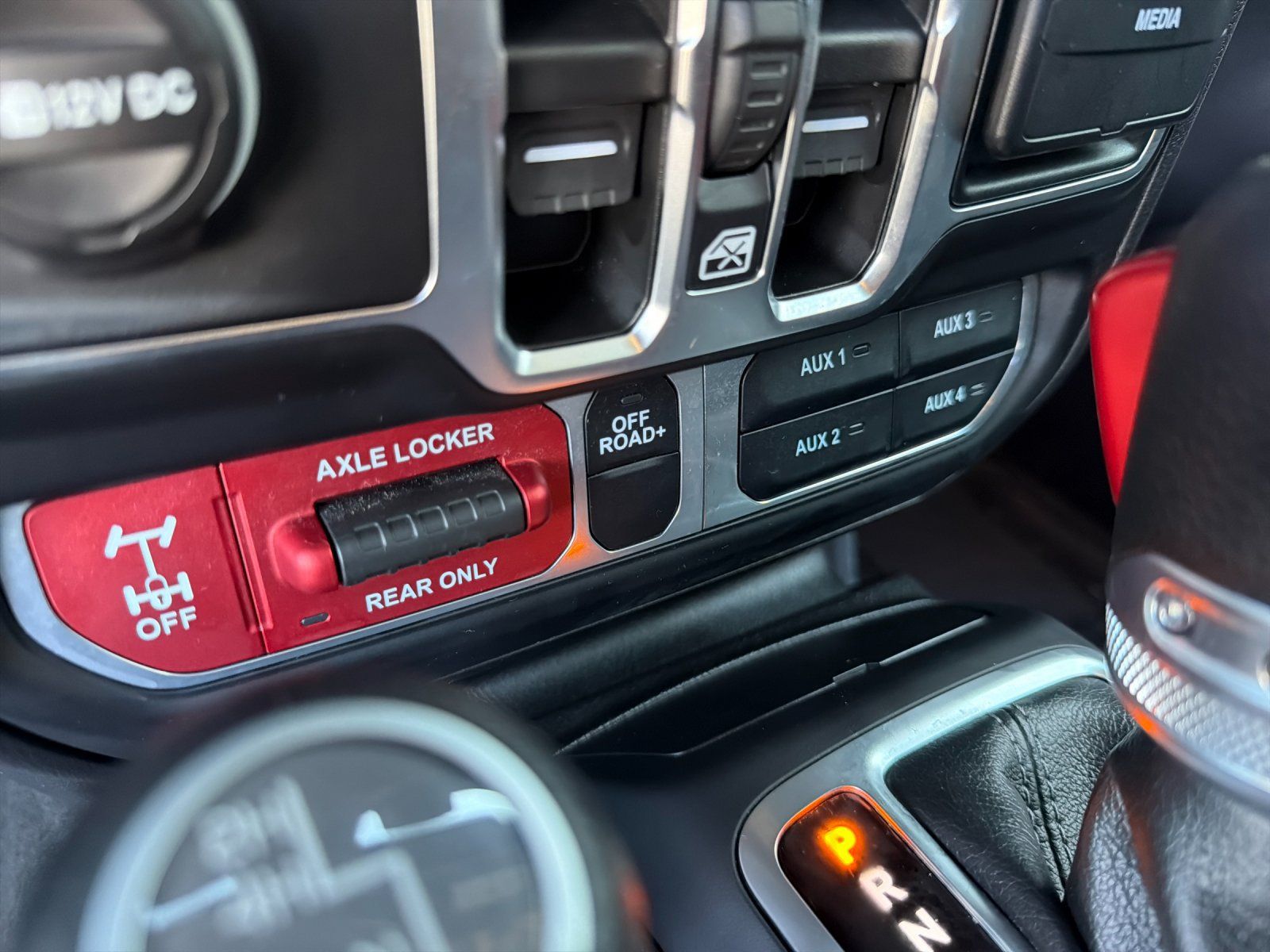 Used 2026 Jeep Gladiator Mojave AWD/4WD image 42