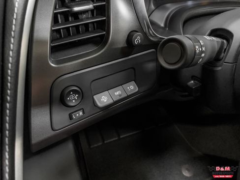 Used 2019 Chevrolet Corvette Z06 RWD image 15
