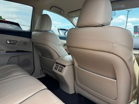 Used 2009 Toyota Venza FWD image 17