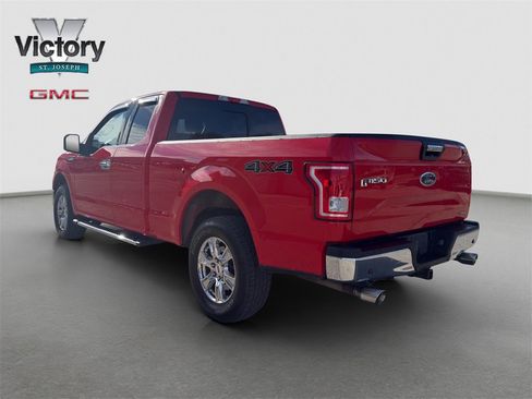 Used 2015 Ford F150 XLT w/ Equipment Group 302A Luxury image 14