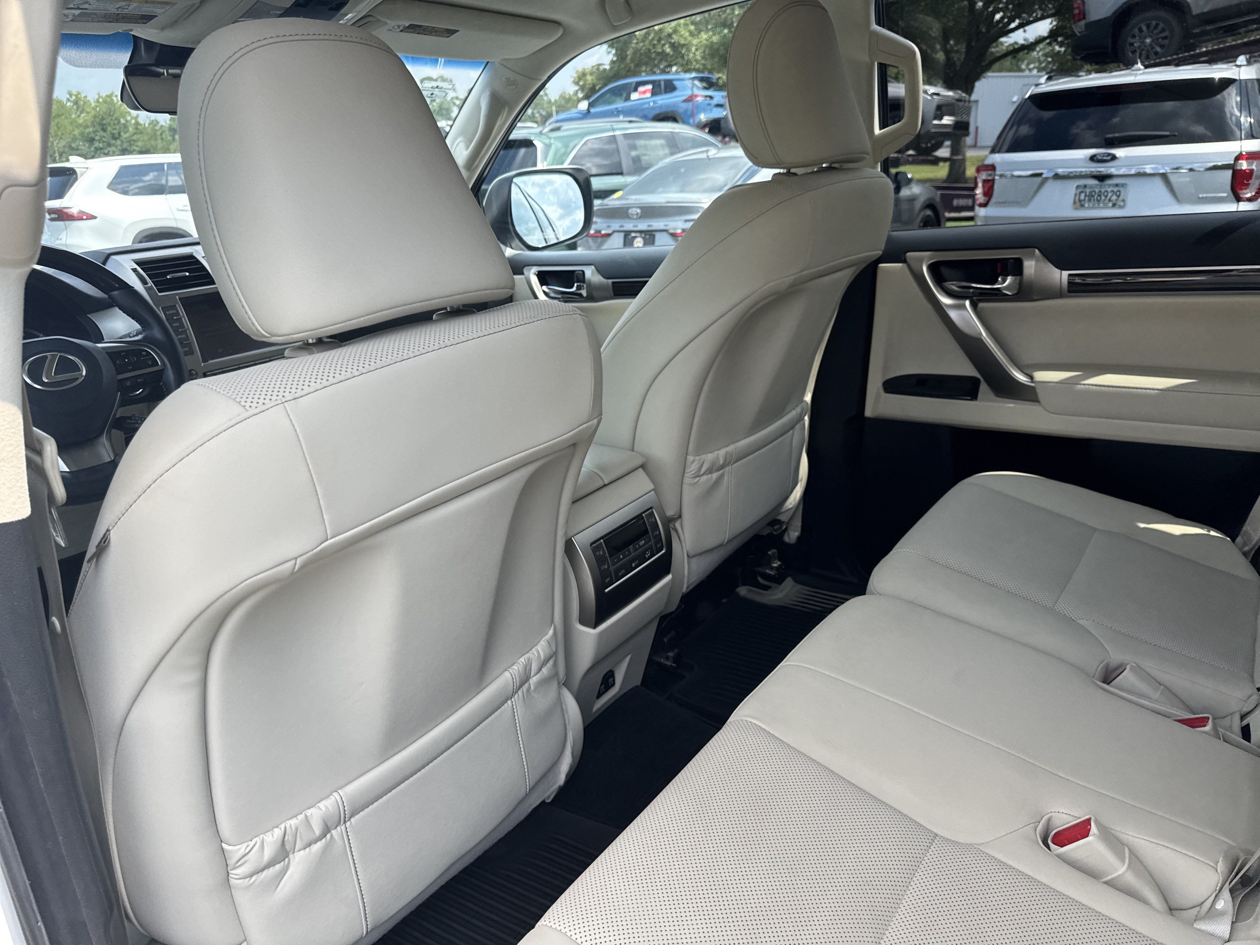Used 2021 Lexus GX 460 Premium w/ Premium Package AWD/4WD image 26