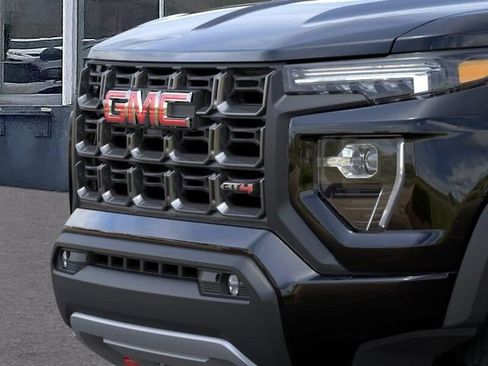 New 2026 GMC Canyon AT4 AWD/4WD image 13