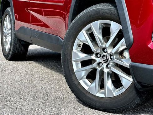 Used 2019 Toyota RAV4 Limited w/ Cold Weather Package image 2