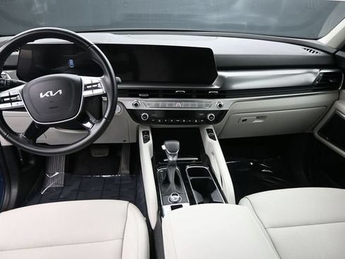 Used 2023 Kia Telluride S w/ S Sunroof Package AWD/4WD image 9