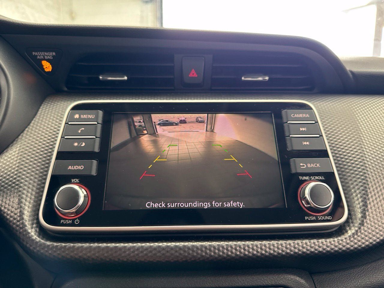 Used 2018 Nissan Kicks SV w/ Exterior Package FWD image 23