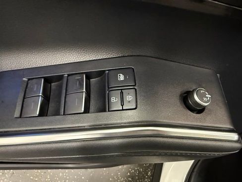 Certified 2020 Toyota Highlander Limited image 11