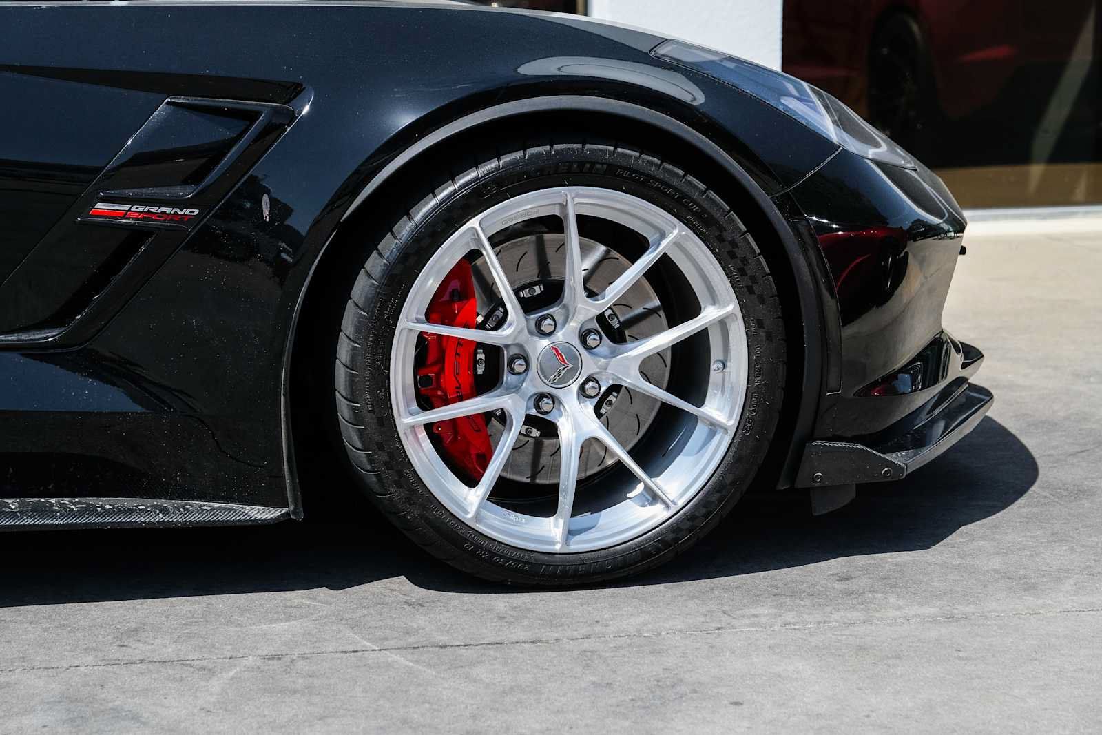Used 2017 Chevrolet Corvette Grand Sport RWD image 9