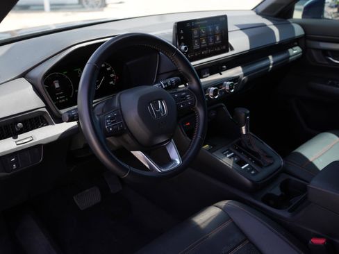 Used 2025 Honda CR-V Sport-L image 14