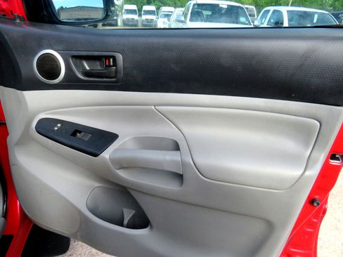 Used 2015 Toyota Tacoma 4x4 Double Cab image 19