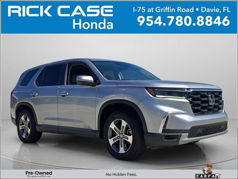 Certified 2025 Honda Pilot EX-L image 1