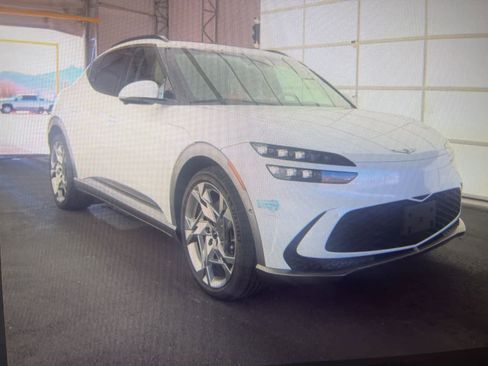 Used 2025 Genesis GV60 Performance image 5