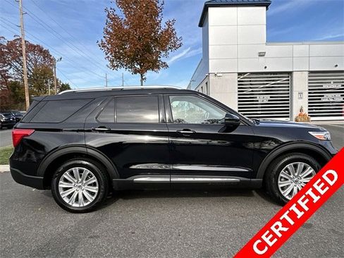 Used 2021 Ford Explorer Limited w/ Equipment Group 301A image 9