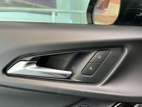 New 2026 Chevrolet Equinox LT FWD image 26