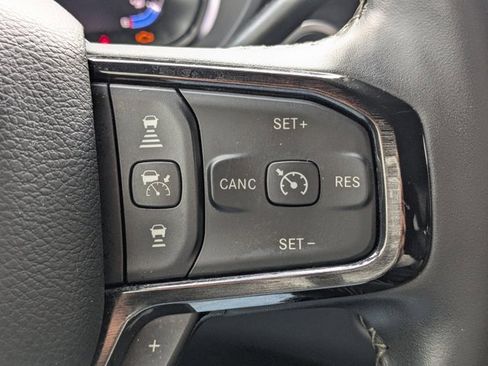 Used 2023 RAM 2500 Limited image 27