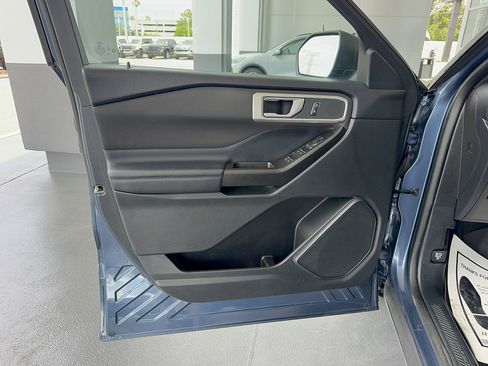 Certified 2020 Ford Explorer XLT AWD/4WD image 8