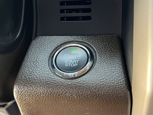 Used 2021 Ford F250 King Ranch w/ King Ranch Ultimate Package image 31