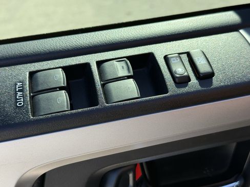 Used 2023 Toyota 4Runner SR5 Premium image 27