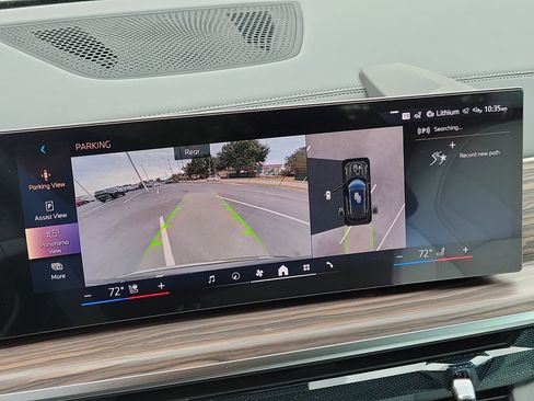 New 2026 BMW X5 xDrive40i w/ Executive Package image 21