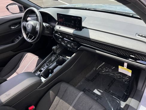 Used 2023 Honda Accord Sport image 25