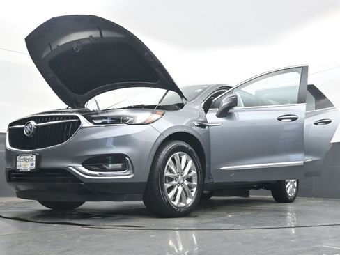 Used 2018 Buick Enclave Premium w/ Experience Buick Package image 38