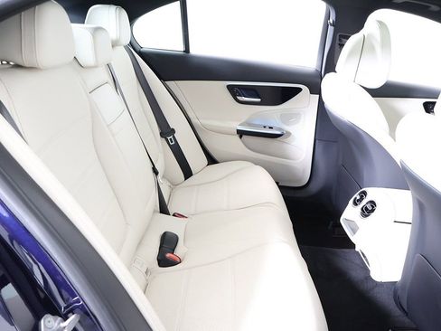 Used 2023 Mercedes-Benz C 300 4MATIC Sedan w/ Exclusive Trim Package image 38