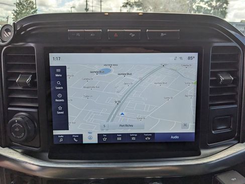 Used 2021 Ford F150 Lariat w/ Equipment Group 502A High image 29