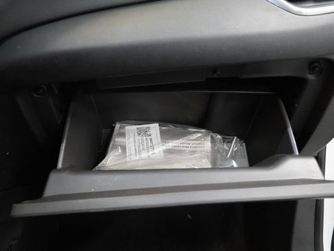 Used 2018 Chevrolet Equinox LT FWD image 37