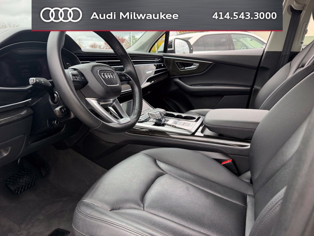 Used 2023 Audi Q7 3.0T Premium Plus AWD/4WD image 4