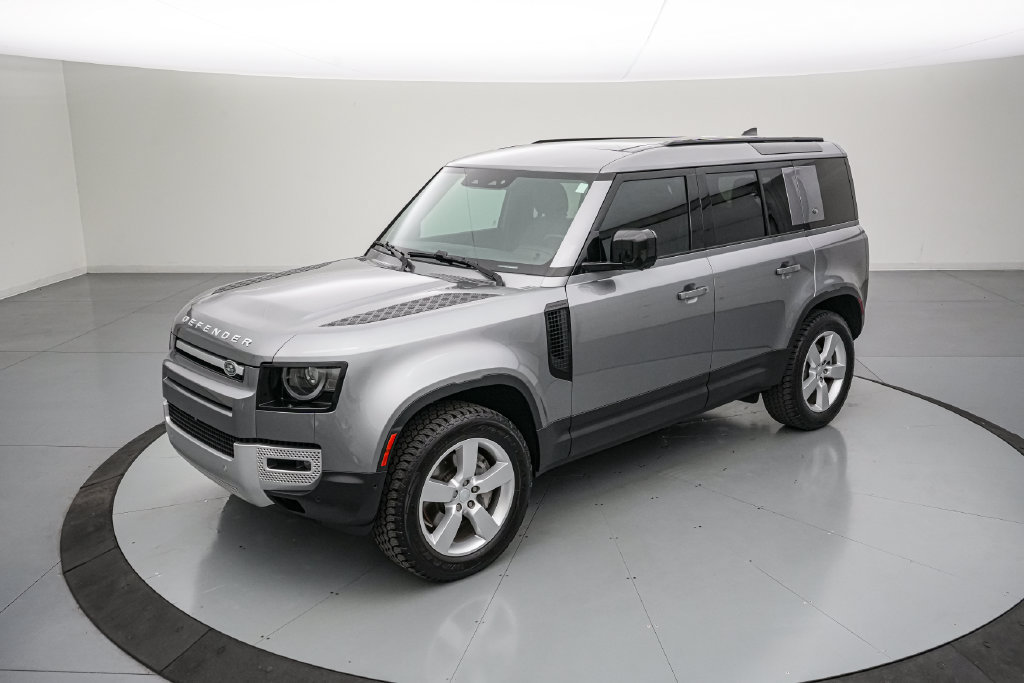 Used 2024 Land Rover Defender 110 S AWD/4WD image 8