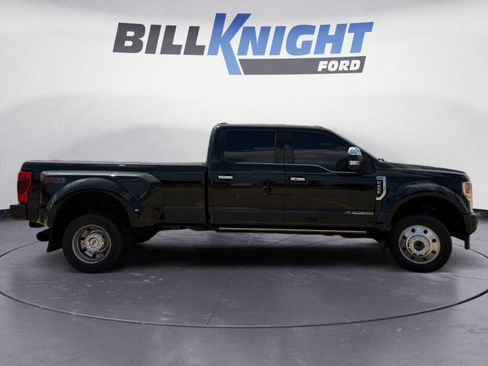 Used 2022 Ford F450 Platinum w/ FX4 Off-Road Package AWD/4WD image 6