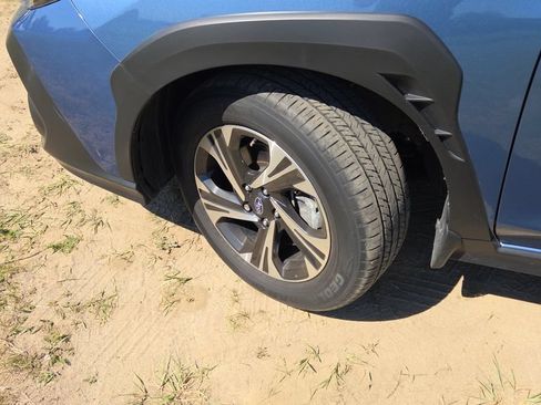 Certified 2024 Subaru Crosstrek 2.0i Premium AWD/4WD image 5
