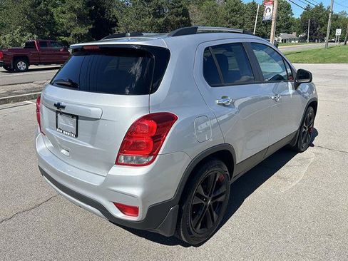 Certified 2018 Chevrolet Trax LT w/ Redline Edition FWD image 5
