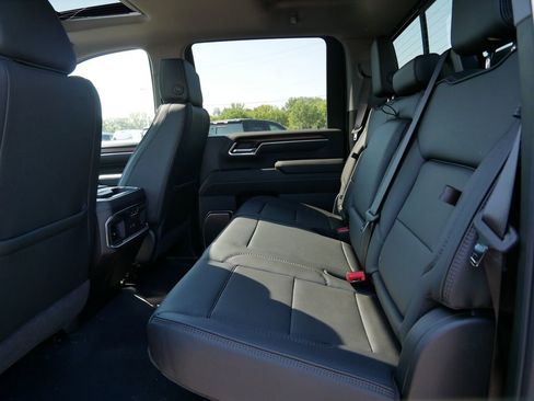 New 2025 GMC Sierra 3500 Denali w/ Denali Reserve Package image 8