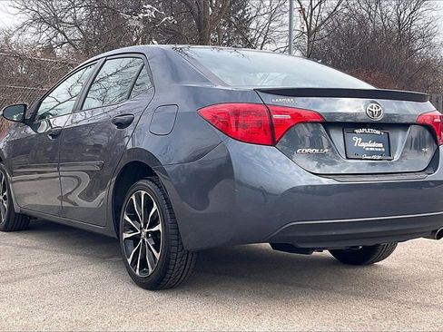 Used 2017 Toyota Corolla SE w/ SE Premium Package image 11