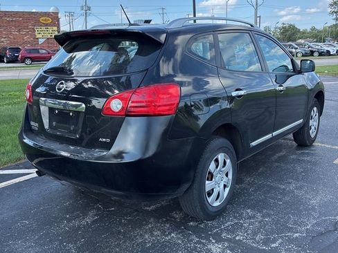 Used 2015 Nissan Rogue S w/ Convenience Package AWD/4WD image 3