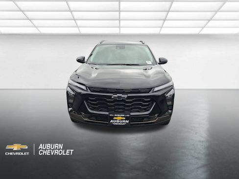 Used 2025 Chevrolet Trax ACTIV w/ Driver Confidence Package FWD image 8