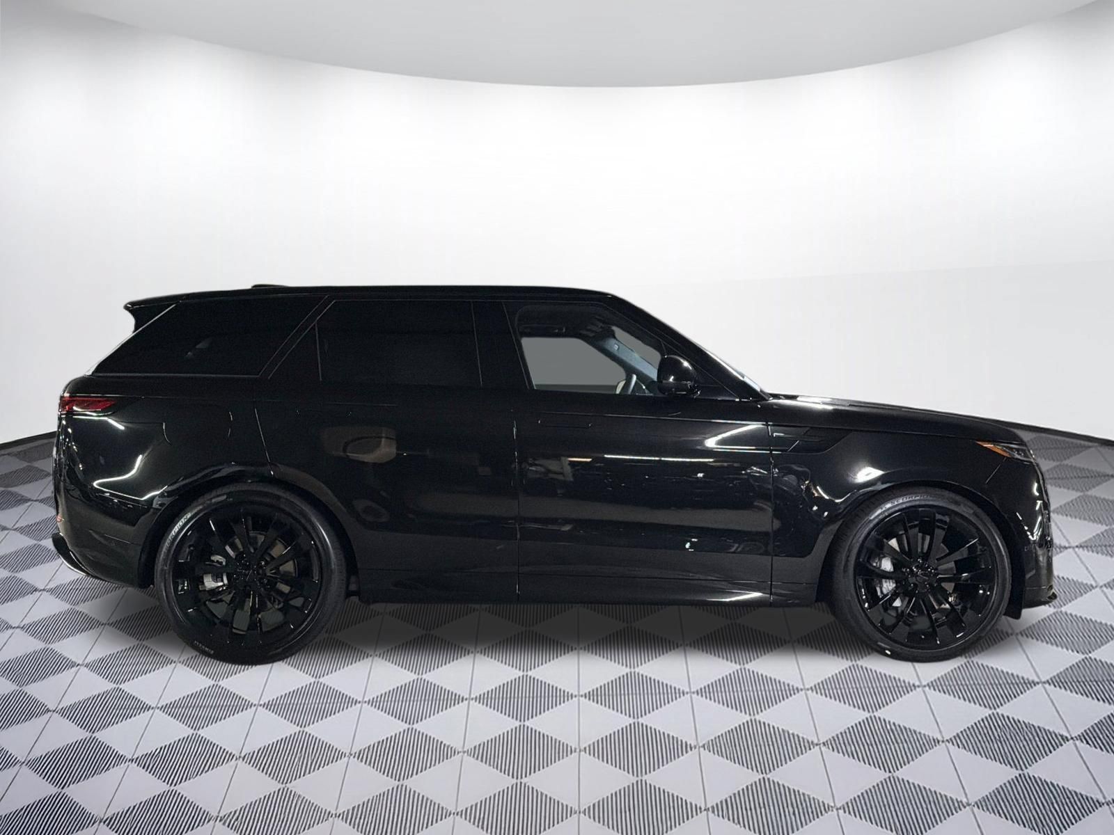 New 2026 Land Rover Range Rover Sport Dynamic SE AWD/4WD image 8
