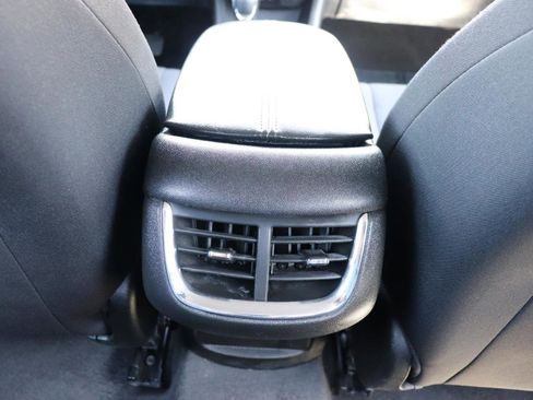 Used 2025 Chevrolet Malibu LT FWD image 20