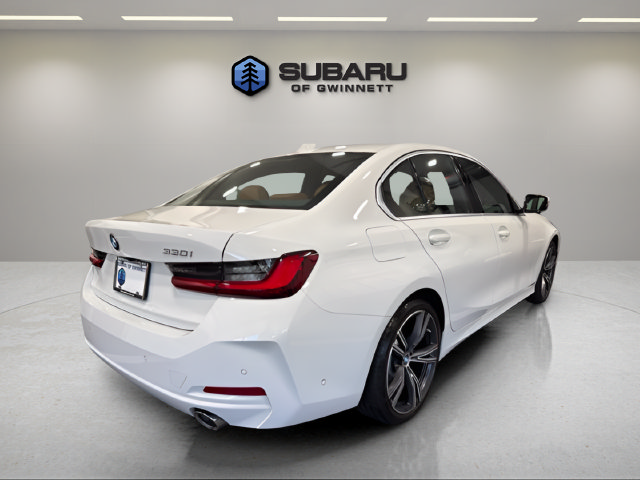 Used 2024 BMW 330i Sedan w/ Convenience Package RWD image 5