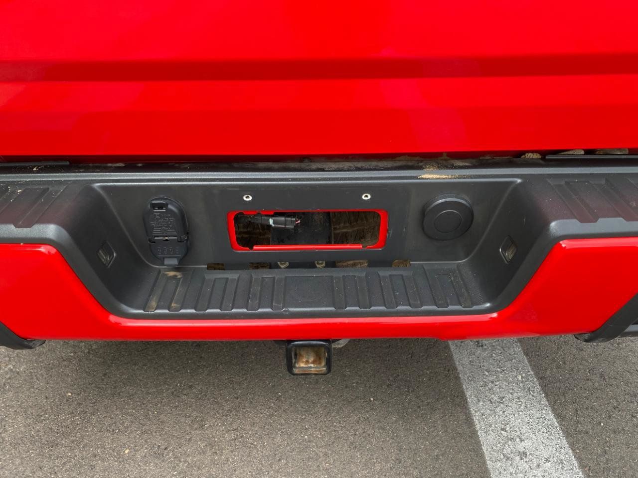 Used 2017 Chevrolet Colorado Z71 AWD/4WD image 8