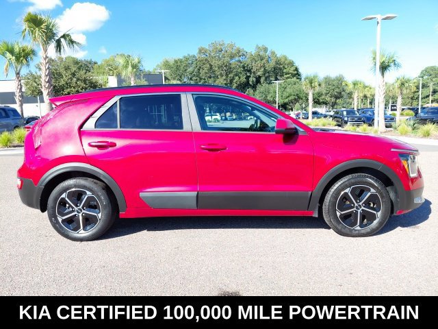 Certified 2024 Kia Niro LX FWD image 4